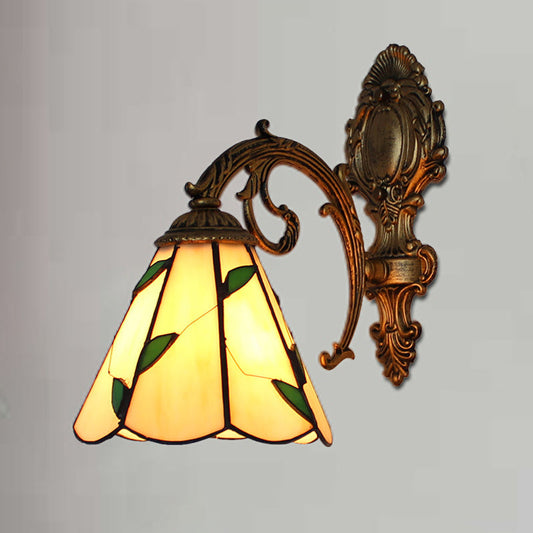 Zenthra | Bladeren Corridor Wandlamp met Gegraveerde Basisglas 1 Licht Tiffany Wandlamp in Beige