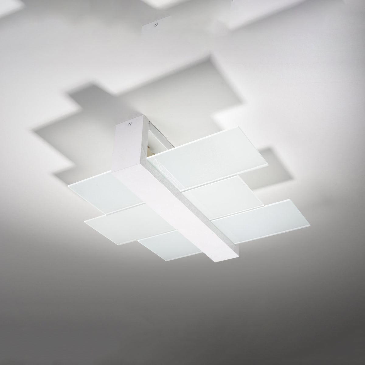Feniks 2 Wit - Stijlvolle LED Plafondlamp met 2 Spots voor Slaapkamer en Woonkamer 2