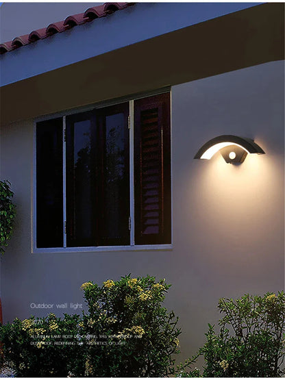 LUXGUARD Slim PIR Buitenlamp Met Bewegingssensor - Stijlvolle Wandlamp Buiten Met IP65 Waterdichtheid 6