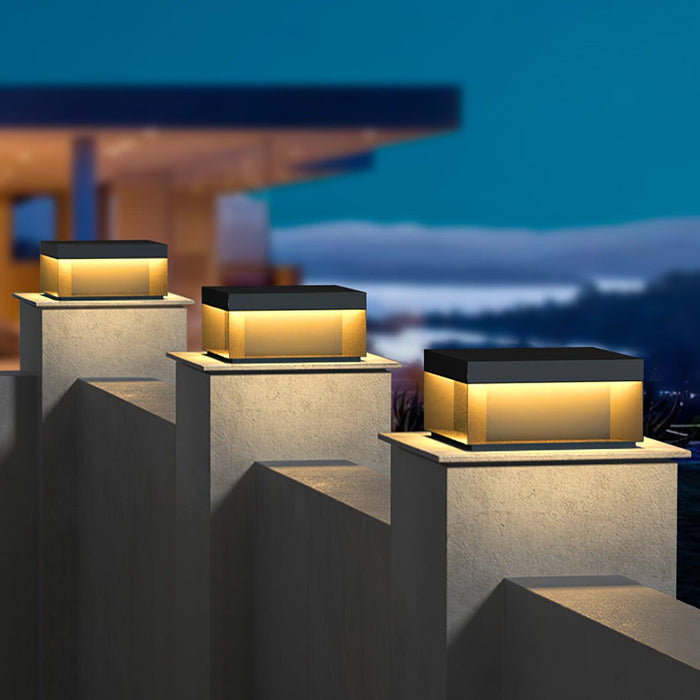 Moderne Buitenlamp Zwart met Zonne-energie - Stijlvolle Solar Wandlamp voor Buitenruimte 1