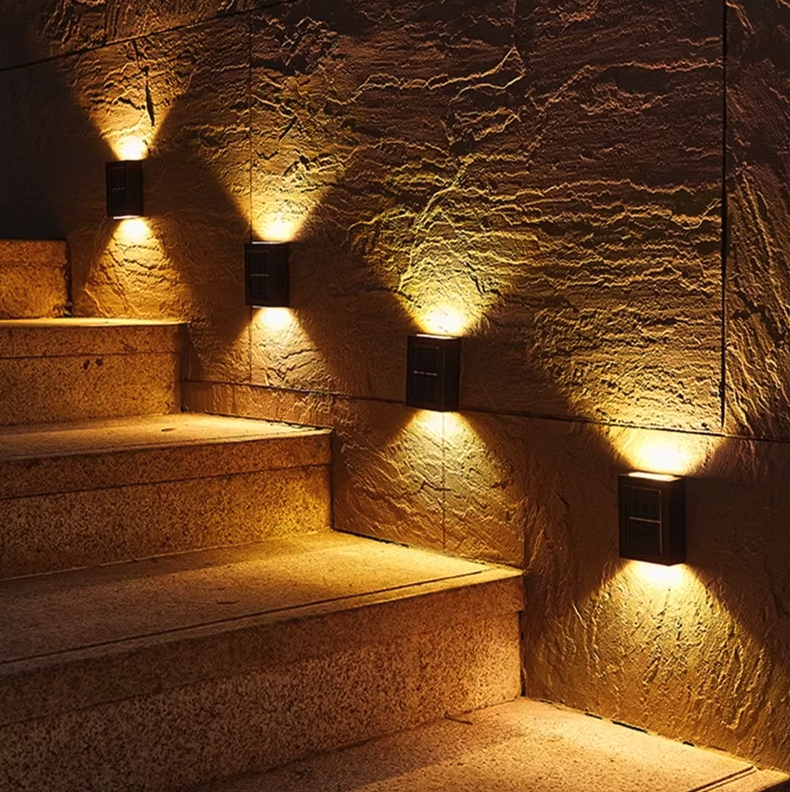 Premium Draadloze Solar-Wandlamp voor Tuinverlichting - Stijlvol en Duurzaam Verlichtingssysteem 3