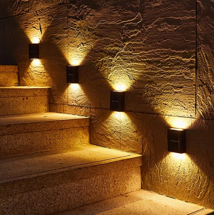 Premium Draadloze Solar-Wandlamp voor Tuinverlichting - Stijlvol en Duurzaam Verlichtingssysteem 3