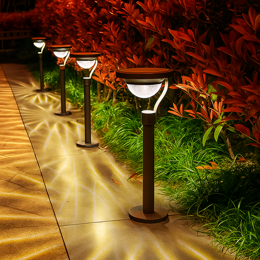 Stijlvolle Zonne-energie Padverlichting voor Tuin en Oprit - Milieuvriendelijk en Eenvoudig te Installeren 0