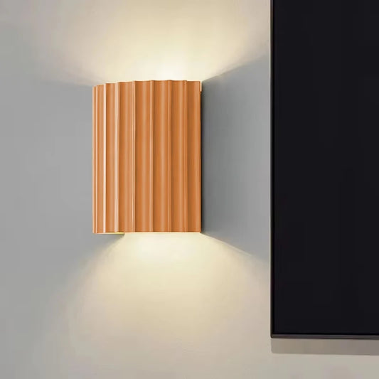 Verlicht uw Ruimte met de Luxe Zonne Energie Macaron Wandlamp van Zenthra 1