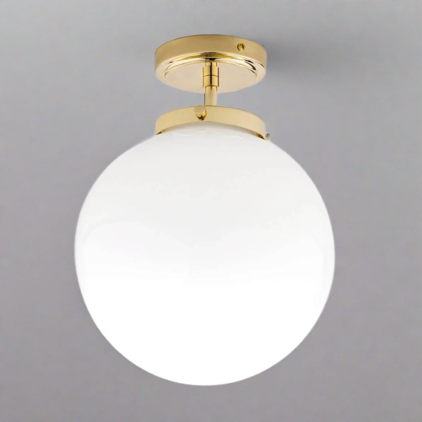 Zenthra Badkamerlamp Plafond - Moderne Semi-opbouw Plafondlamp voor Badkamer met Opaline Glazen Bol