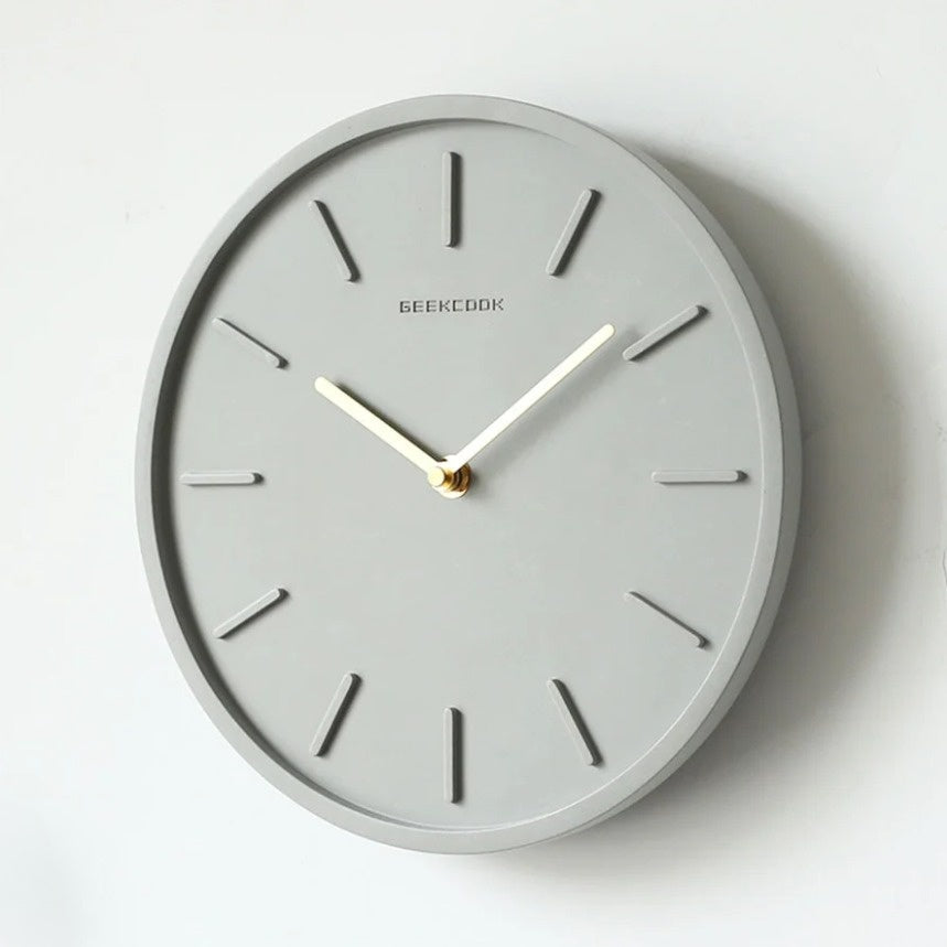 Zenthra Grote Wandklok - Stijlvolle Cement Klok met Metalen Pendel 30cm