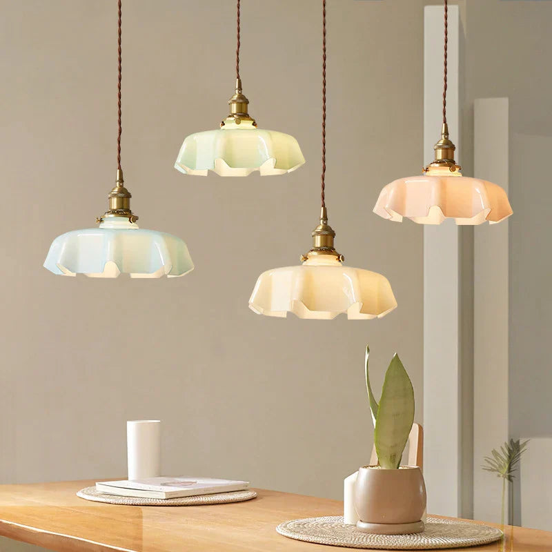 Zenthra Hanglamp - Tijdloze Messing Woonkamer Lamp met Warme Verlichting voor Eetkamer en Interieur