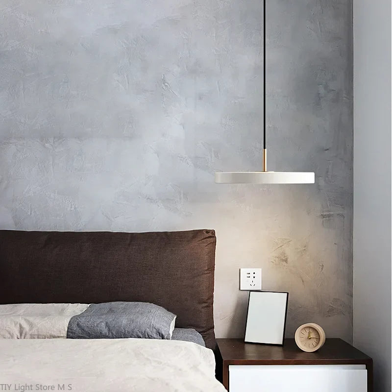 Zenthra Hanglamp Zwart voor Eettafel - Scandinavisch Design en Warme Verlichting voor Woonkamer en Slaapkamer