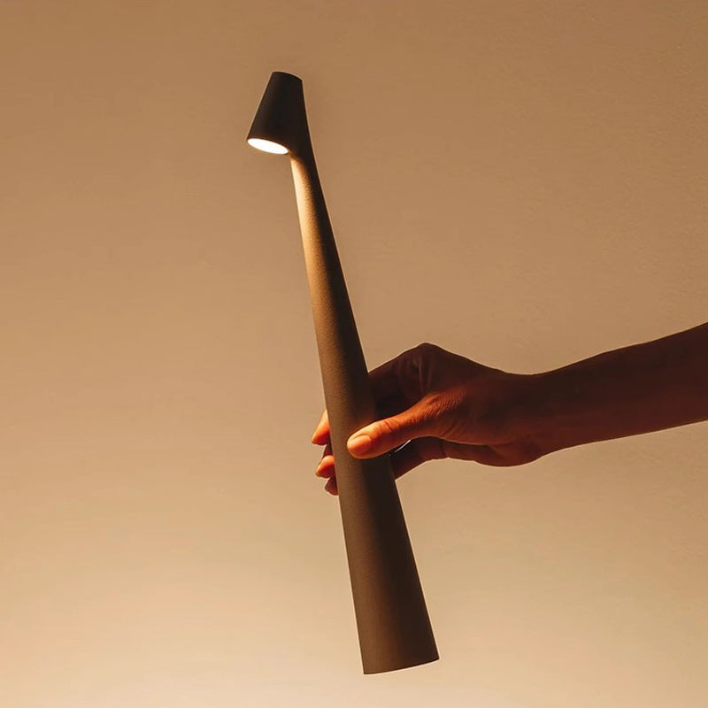 Zenthra Staande Lamp - Dimbare LED Verlichting, Minimalistisch Ontwerp, Perfect voor Elk Interieur 12