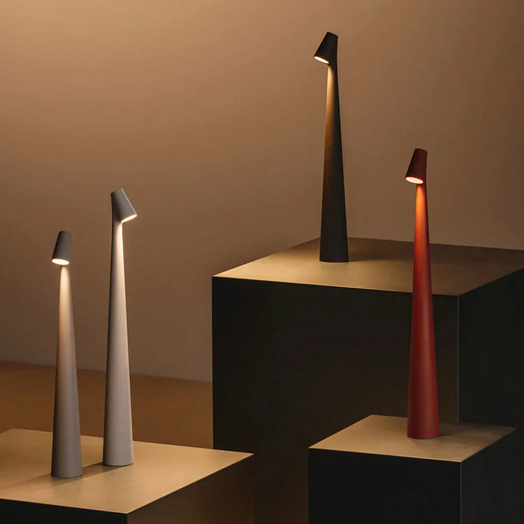 Zenthra Staande Lamp - Dimbare LED Verlichting, Minimalistisch Ontwerp, Perfect voor Elk Interieur 3